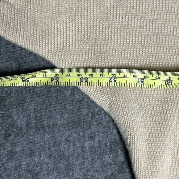 St. John Cashmere Cocoon Cardigan Womens Sz M Beige Quiet Luxury Oversized Cozy - Picture 7 of 11